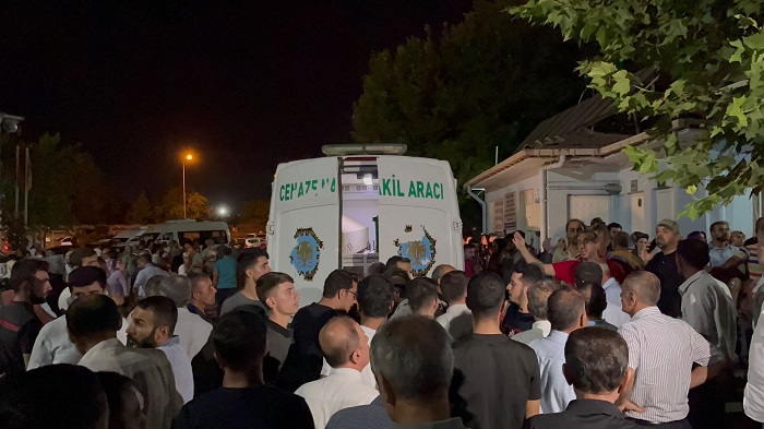 Gaziantep’teki kazada hayatını kaybeden kadın Diyarbakır’da defnedildi