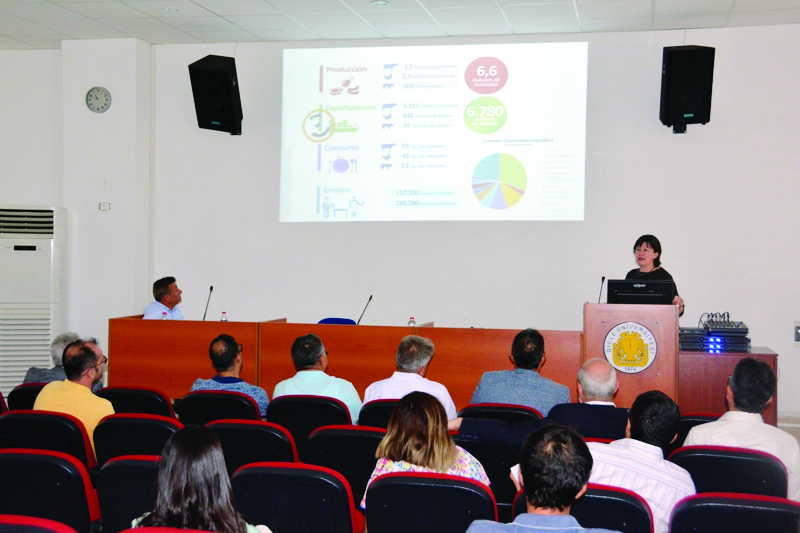 Dicle Üniversitesi’nde Arjantin’den gelen öğretim üyeleri seminer verdi