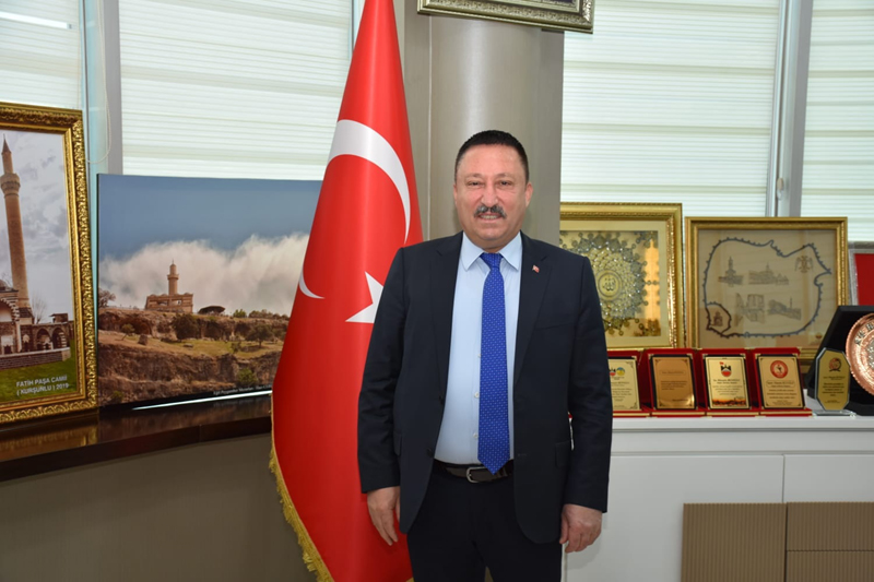 Bağlar Belediye Başkanı Beyoğlu'ndan Mevlid Kandili mesajı