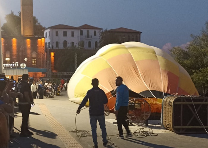 Diyarbakır'da festival balonları yine uçamadı