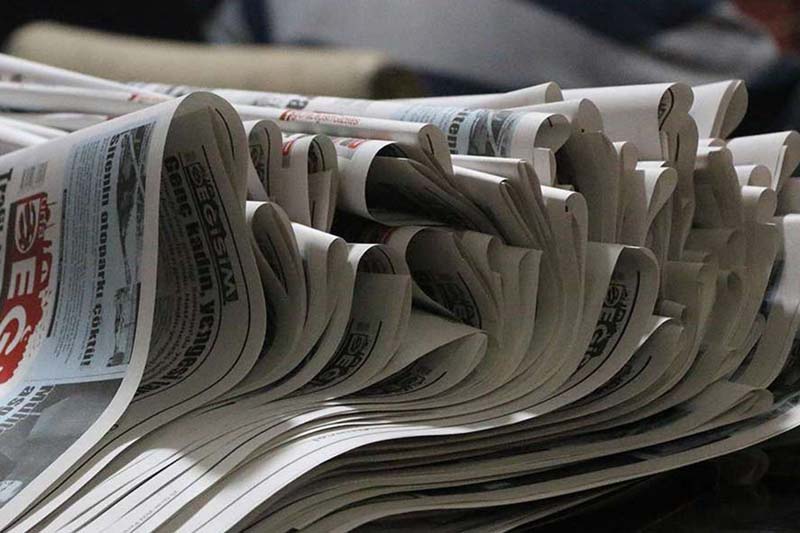 BİK: 1 Nisan'dan önce resmi ilanların yayın mecrası gazetelerdir