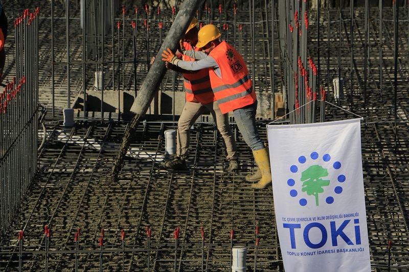 Diyarbakır'da TOKİ kura heyecanı bugün de devam ediyor