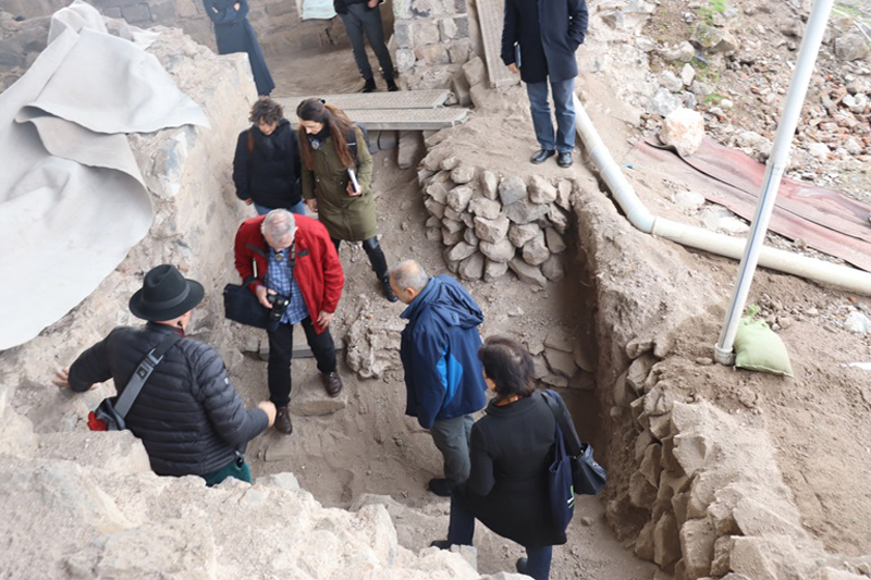 UNESCO heyeti Amida Höyük ve Diyarbakır Surlarında incelemelerde bulundu