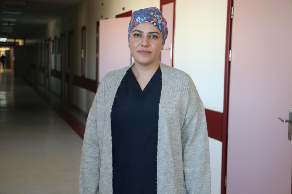 Hemşire Betül, annelik azmiyle kanseri yendi