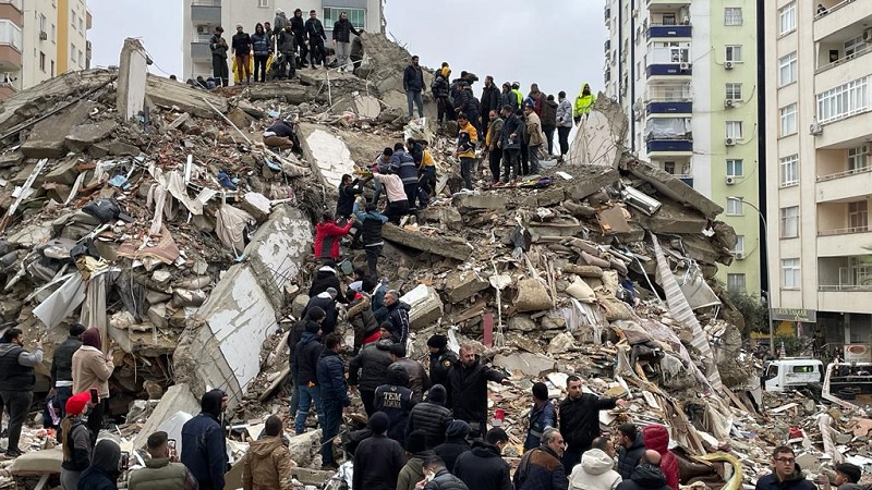 Artçı depremler aylarca hatta yıllarca sürebilir