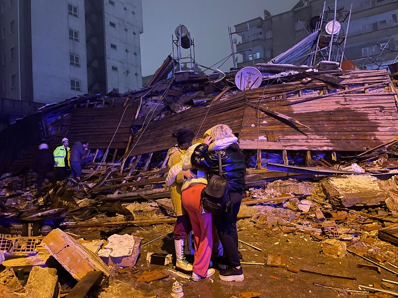 Cevat Korkmaz yazdı: Depreme Dair