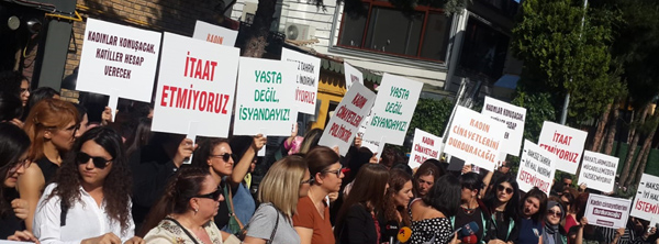 Kadınlar: Üzgünüz ama yas tutmuyoruz