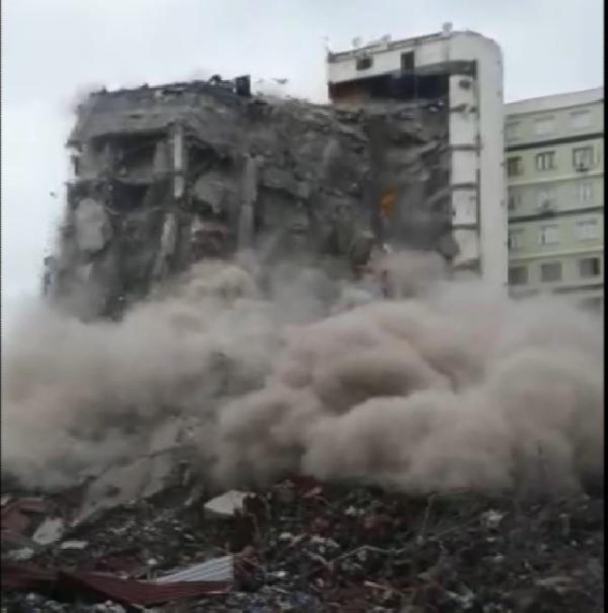 Diyar Galeria’nın bir bloğu yıkım sırasında çöktü