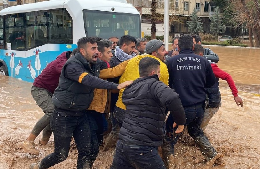 Fettullah Çelik yazdı: Acıya katlanmak