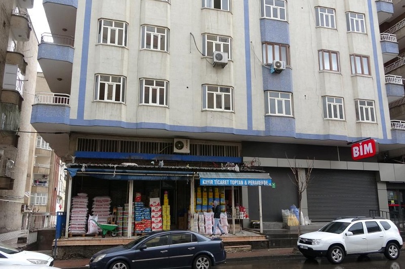 Diyarbakır'da orta hasarlı binalar için gözler Bakanlığın kararında