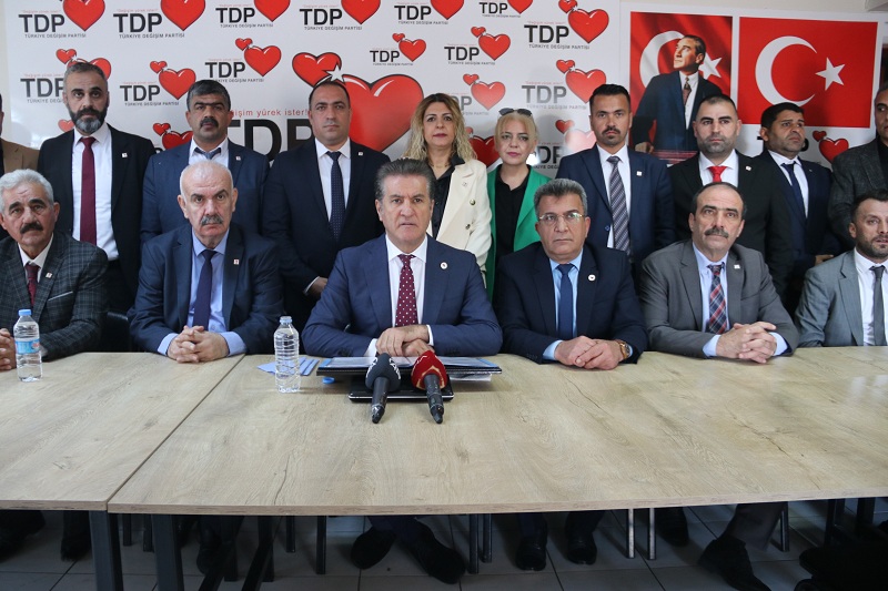 TDP Genel Başkanı Sarıgül, Diyarbakır'da konuştu