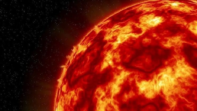 Güneş'te iki dünya büyüklüğünde yeni delik
