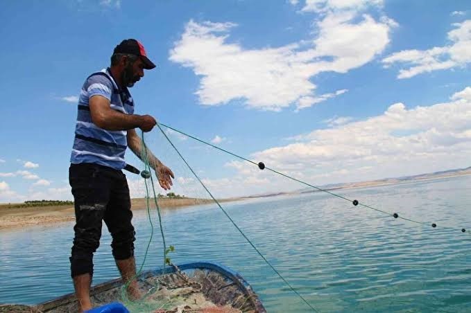 Balık avı yasağı başladı