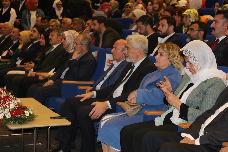 Diyarbakır'da AK Parti'nin milletvekili adayları tanıtıldı