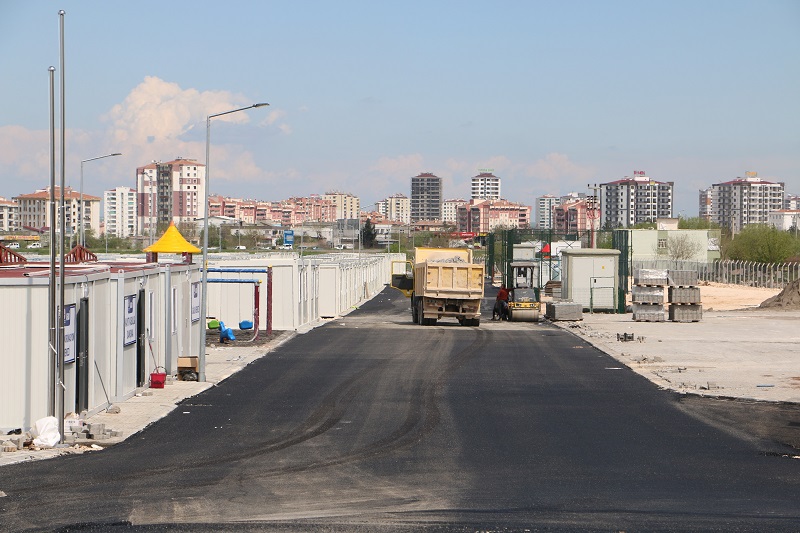 Diyarbakır’da 621 aileye yuva olacak konteyner kentte çalışmalar sürüyor