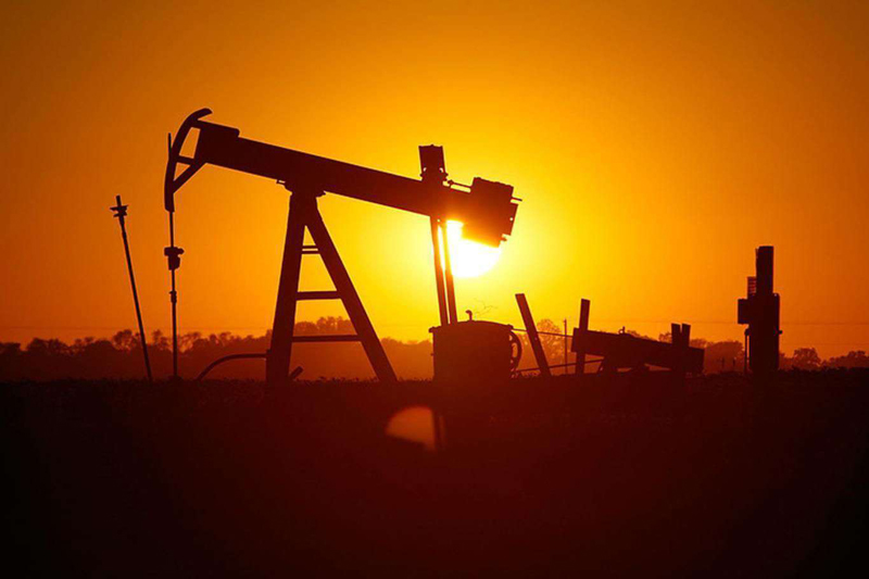 Brent petrolün fiyatı düşüyor