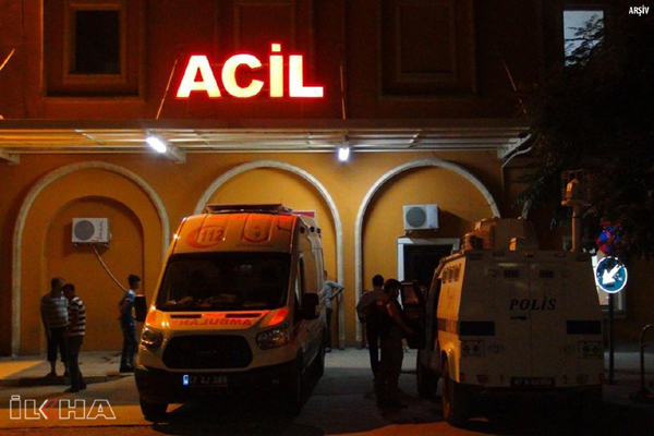 Adana'da 2 çocuk annesi kadın evinde tabancayla öldürüldü