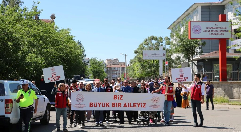 Diyarbakır’da 15-21 Mayıs Aile Haftası Kutlandı