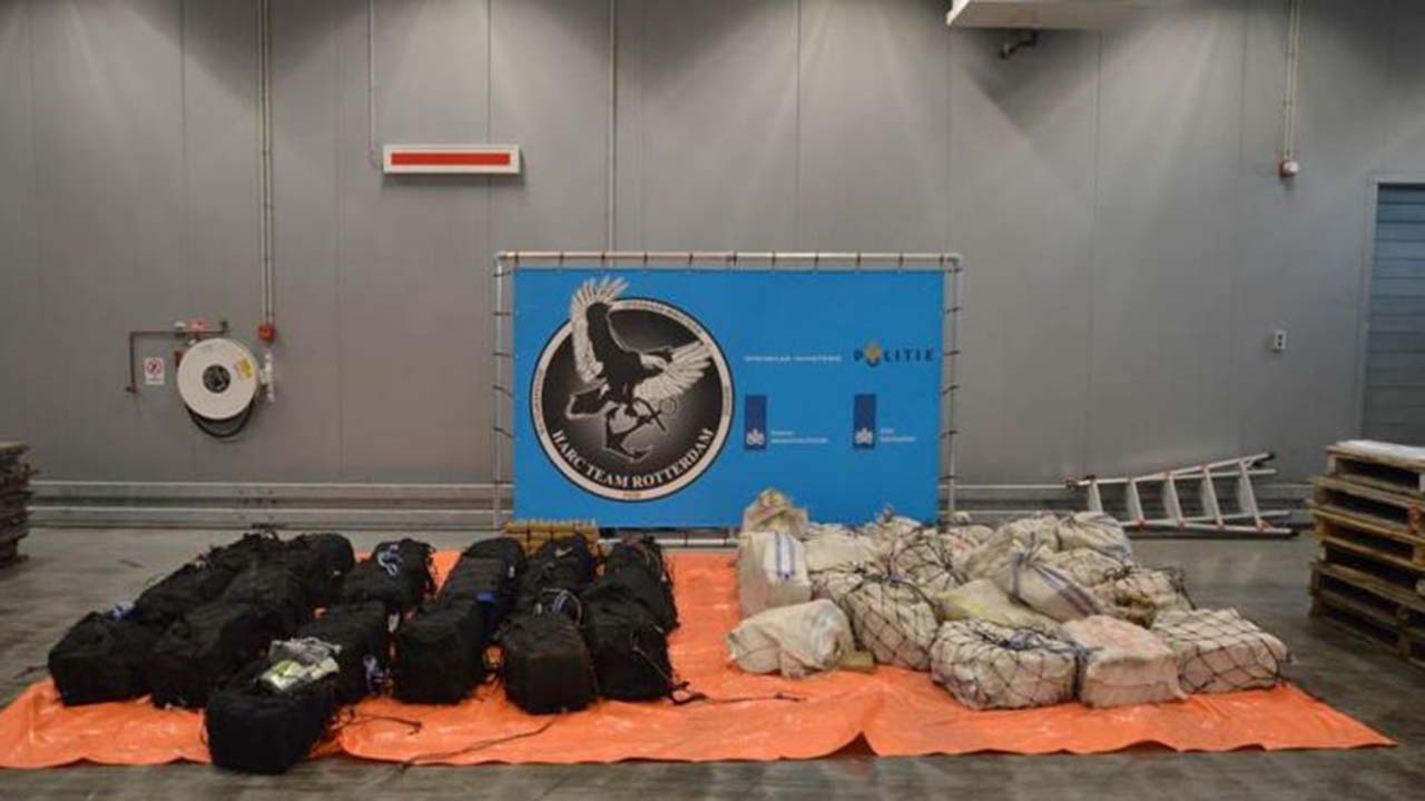 Türkiye’den Hollanda’ya gönderilen 1124 kilo kokaine el kondu