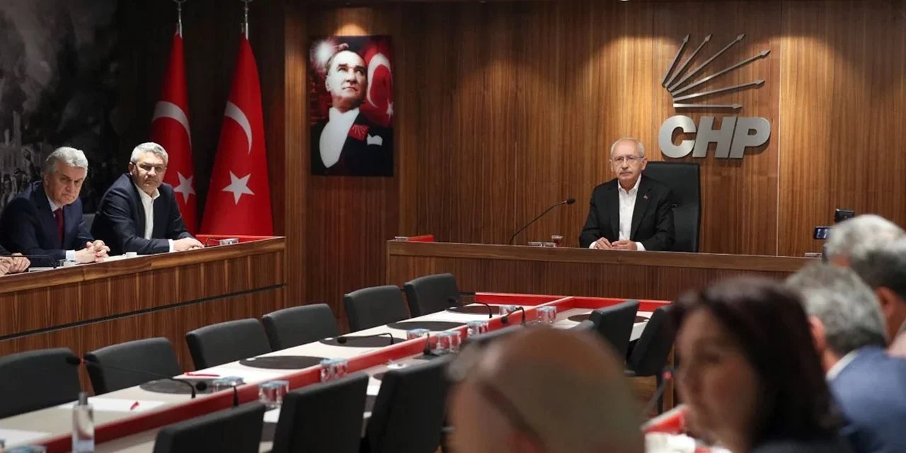 MYK üyeleri istifa etti, Kılıçdaroğlu onayladı