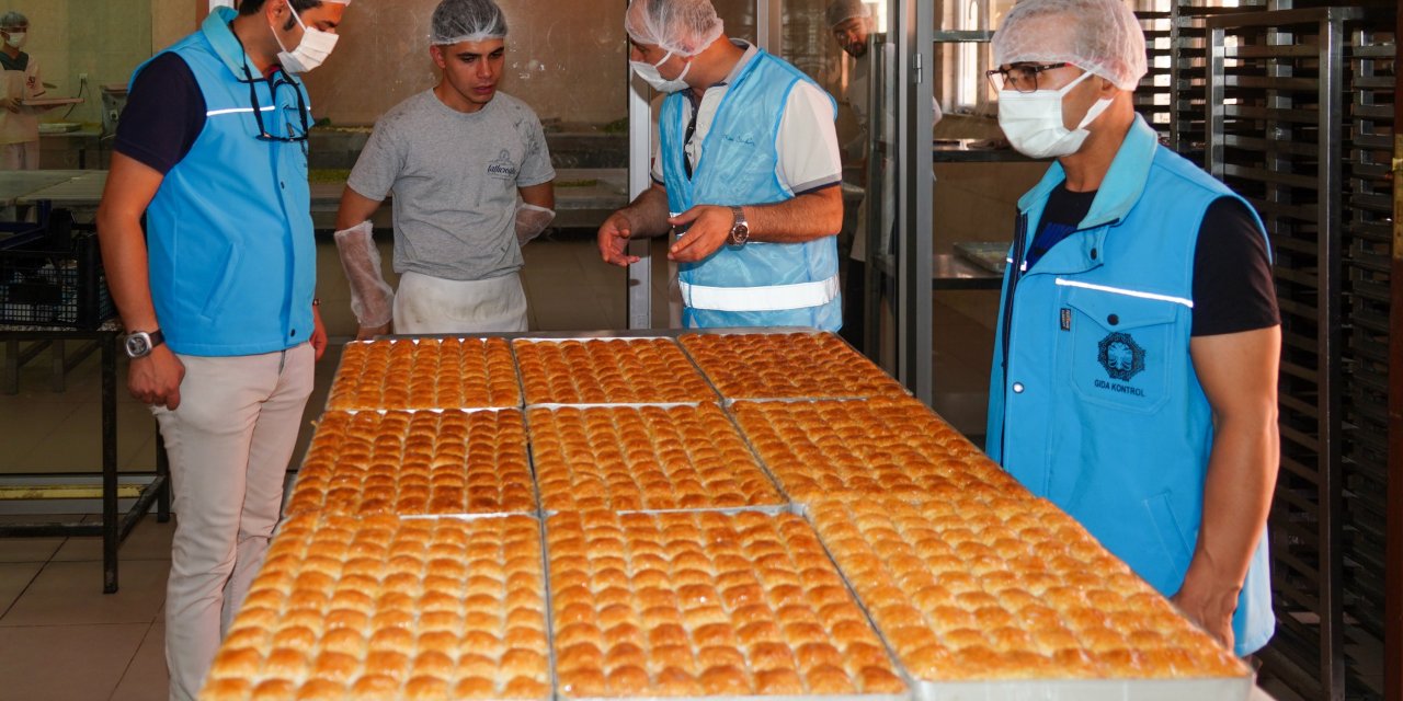 Bayram öncesi tatlı üretim yerlerine denetim yapıldı