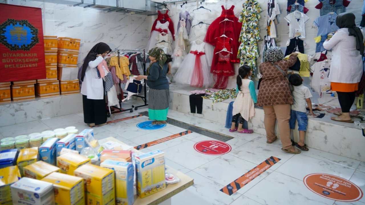 Diyarbakır Belediyesi'nden bayram yardımı