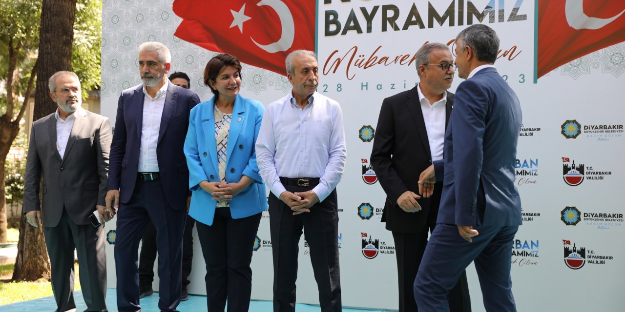 Diyarbakır’da bayramlaşma programı düzenlendi