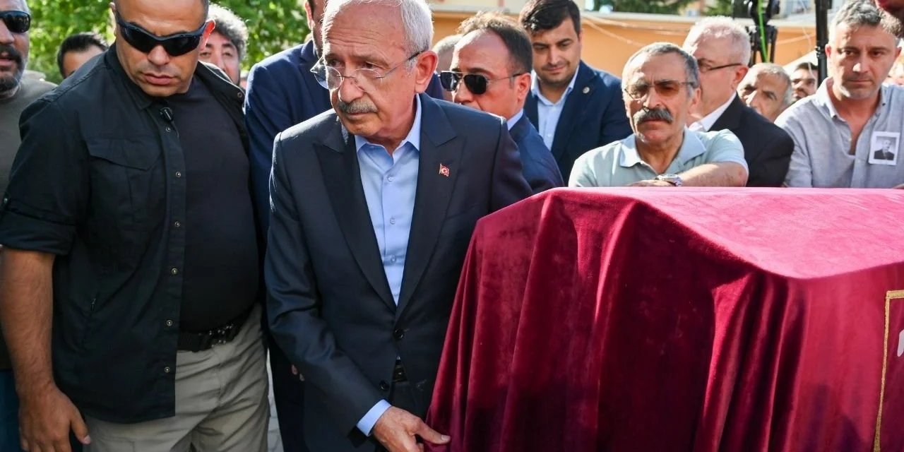 Kemal Kılıçdaroğlu'nun dayısı  defnedildi