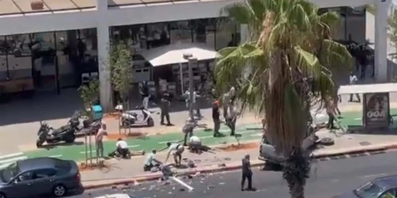 Tel-Aviv'de misilleme niteliğinde saldırı