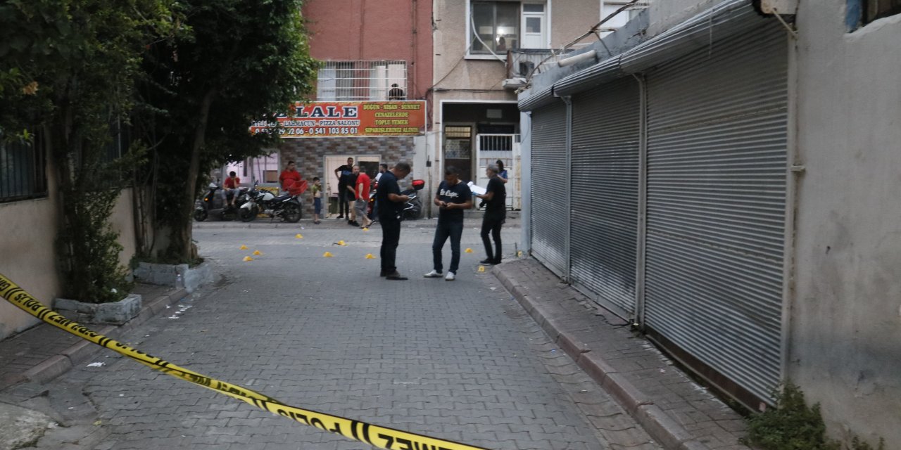 Husumetli akrabalar arasında silahlı kavga: 2 ölü