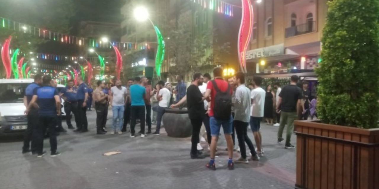 Diyarbakır'da Kürtçe konsere izin verilmedi