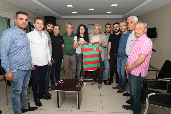 Amedspor’un yeni yönetimi ziyaretlerine başladı