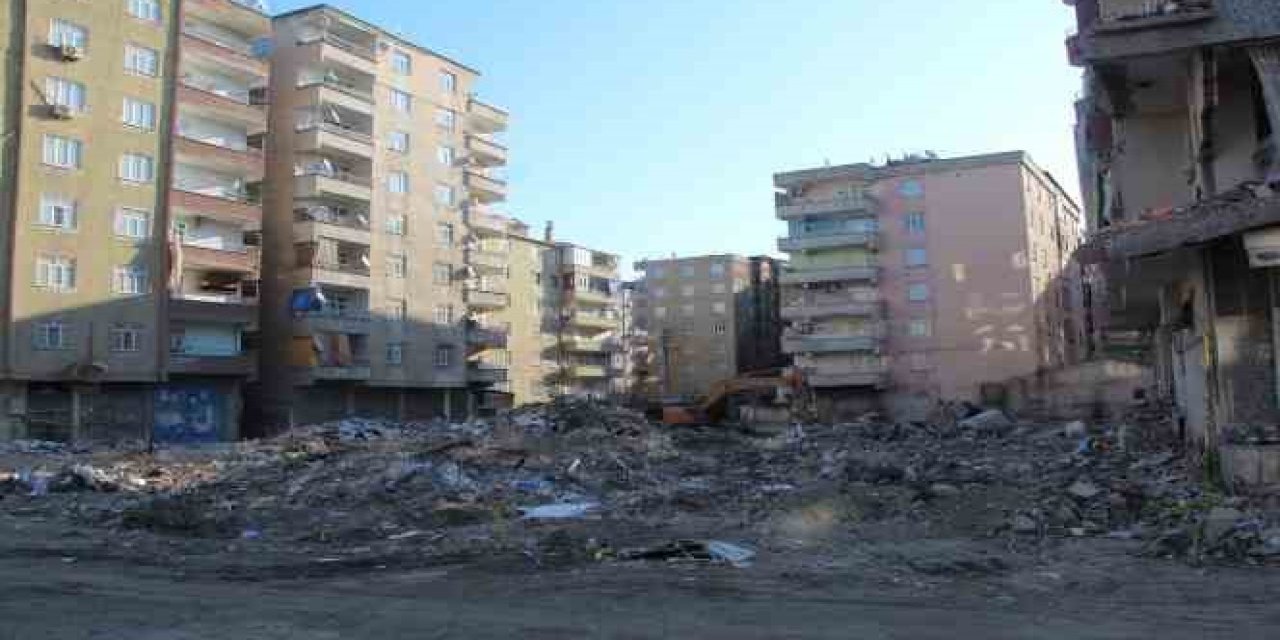 Diyarbakır’daki Yoldaş Apartmanı davasında beraat kararı