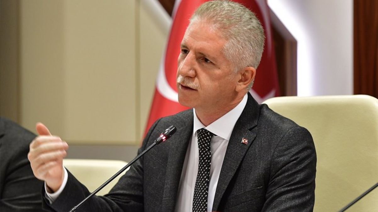 İstanbul Valisi Davut Gül: Suça karışan her yabancıyı gözünün yaşına bakmadan sınır dışı edeceğiz