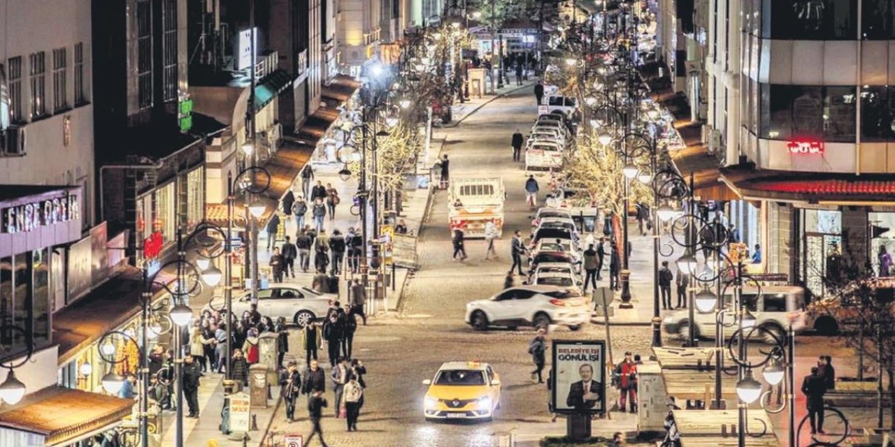 Gazi Caddesi trafiğe kapatılıyor