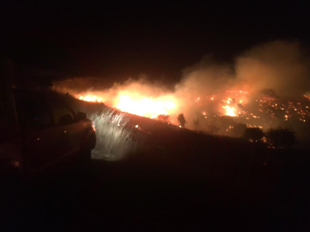 Malatya’da yangın söndürme çalışmaları devam ediyor