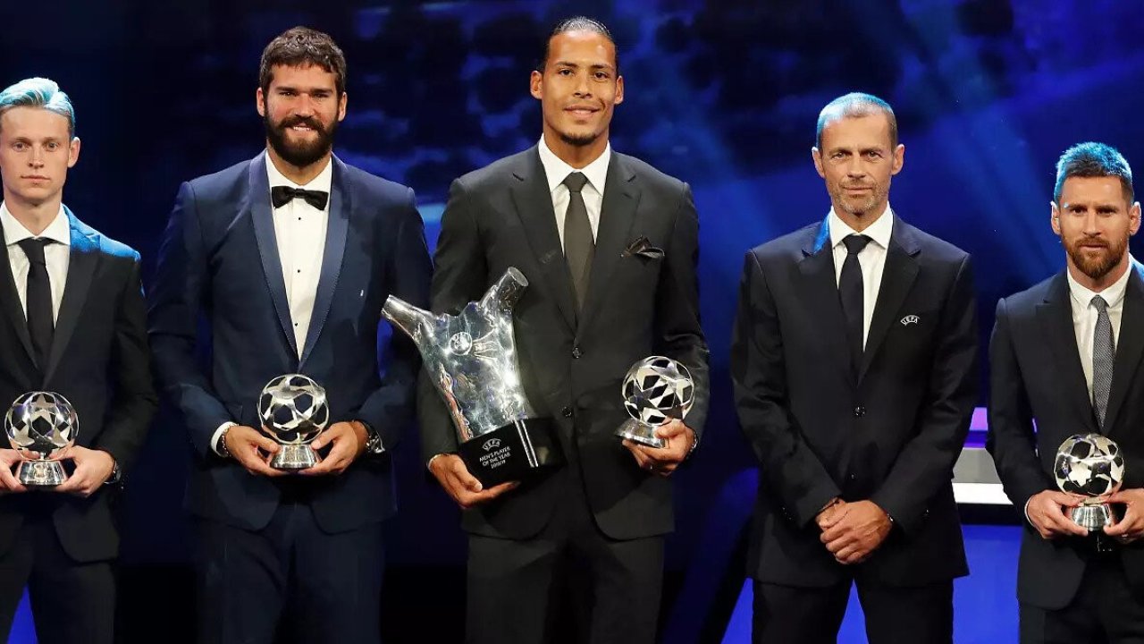 UEFA, en iyi oyuncu ve teknik direktör adaylarını açıkladı!