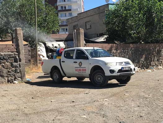 İlaçlama çalışmaları aralıksız sürüyor
