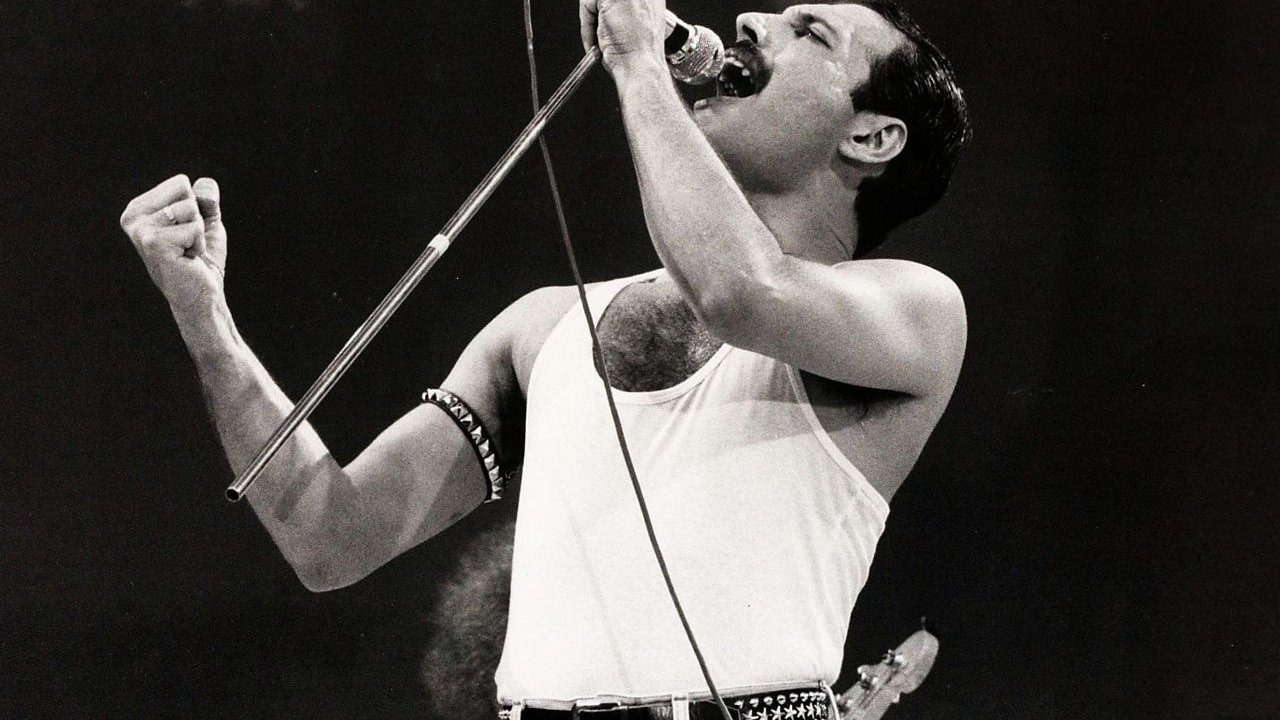 Freddie Mercury’nin özel eşyaları açık artırmada satıldı