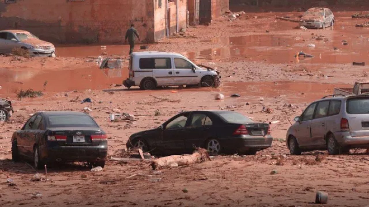 Libya'da sel felaketi: Binlerce ölü ve yaralı!