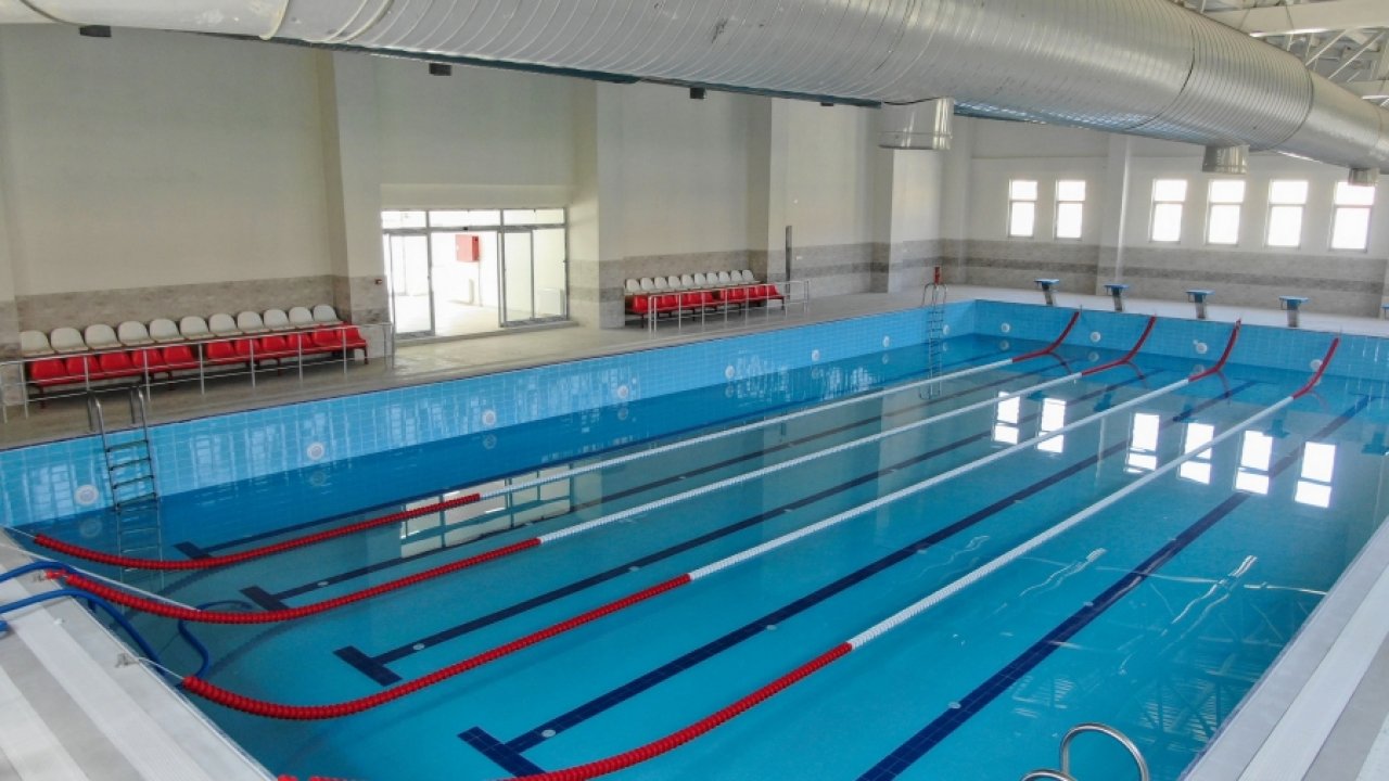 Diyarbakır'ın  o ilçesinde  yarı olimpik havuz yapıldı