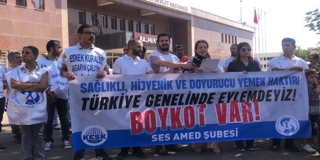 Diyarbakır'da sağlık emekçileri ‘yemek’ protestosunda