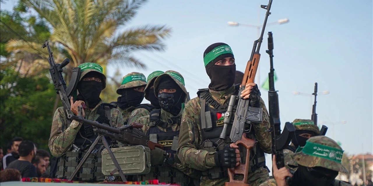 Türkiye Hamas'ın elindeki sivil esirler için müzakere yürütüyor