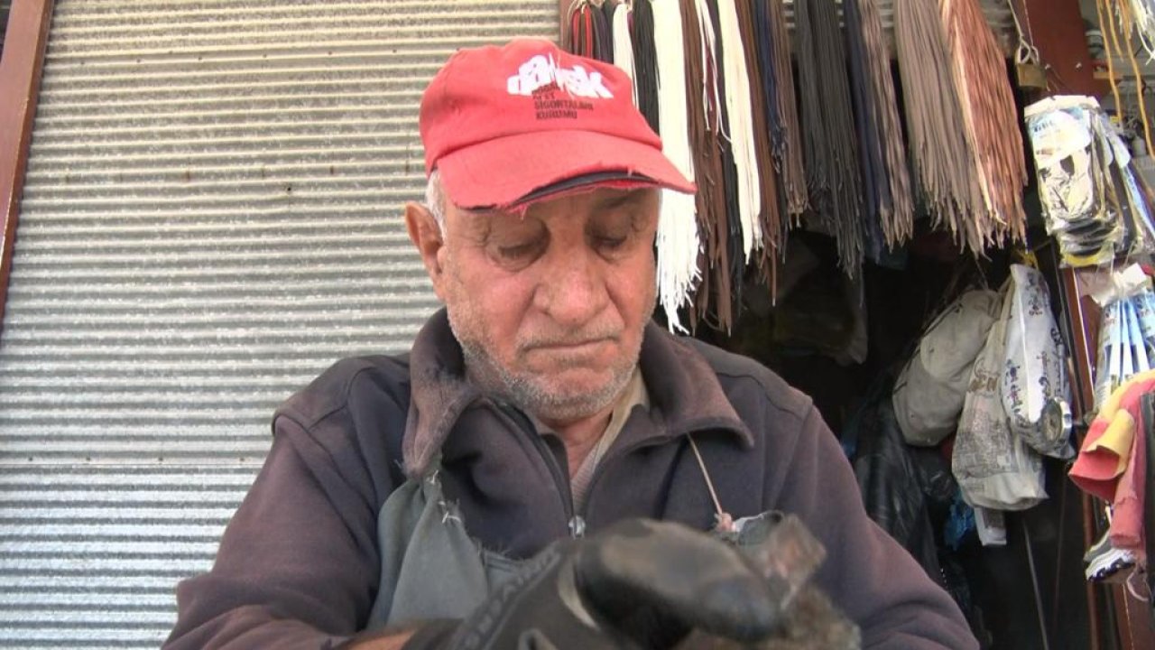 Diyarbakır’da yarım asra yakındır sokaklarda ayakkabı boyuyor
