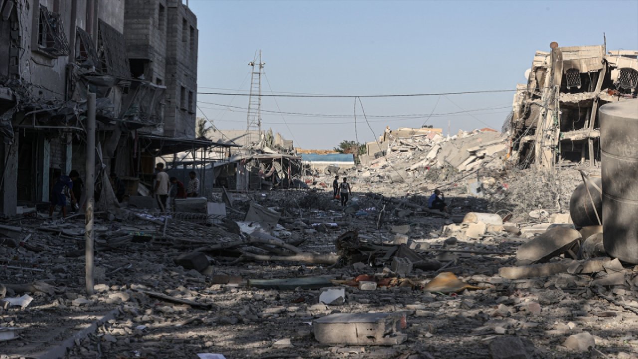 Gazze'ye atılan bomba sayısı Hiroşima'yı geçti