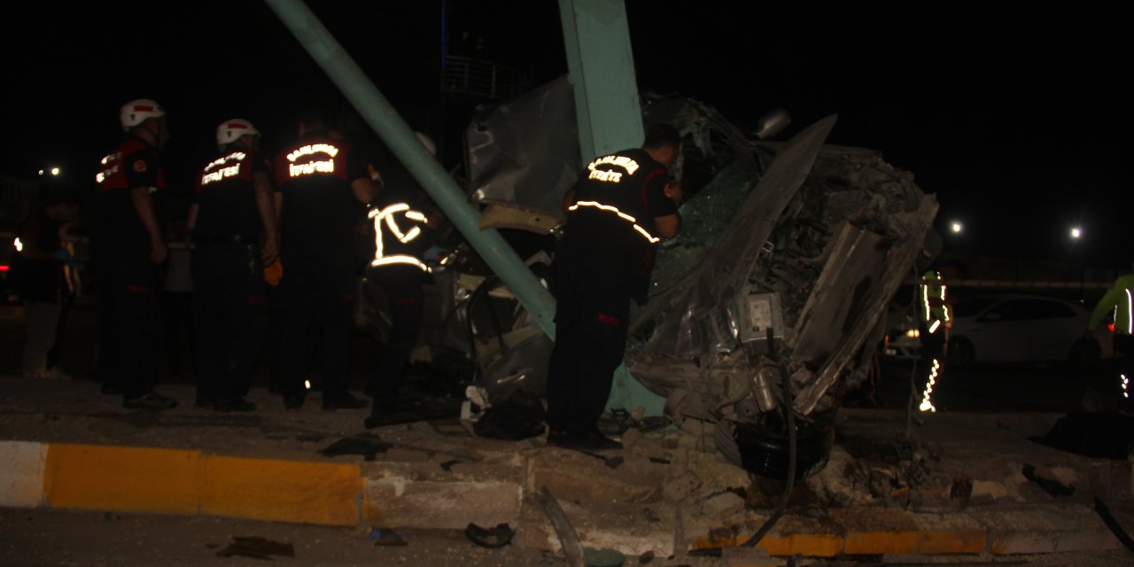 Diyarbakır yolunda korkunç kaza: 2 ölü