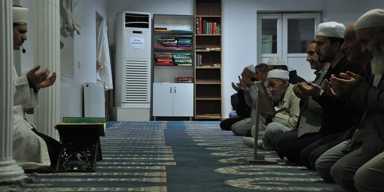 Diyarbakır Ulu Camii'de Gazze için dua edildi