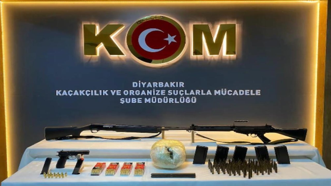Diyarbakır'da buğday altına gizlenmiş silah ve uyuşturucu stoğu ortaya çıktı