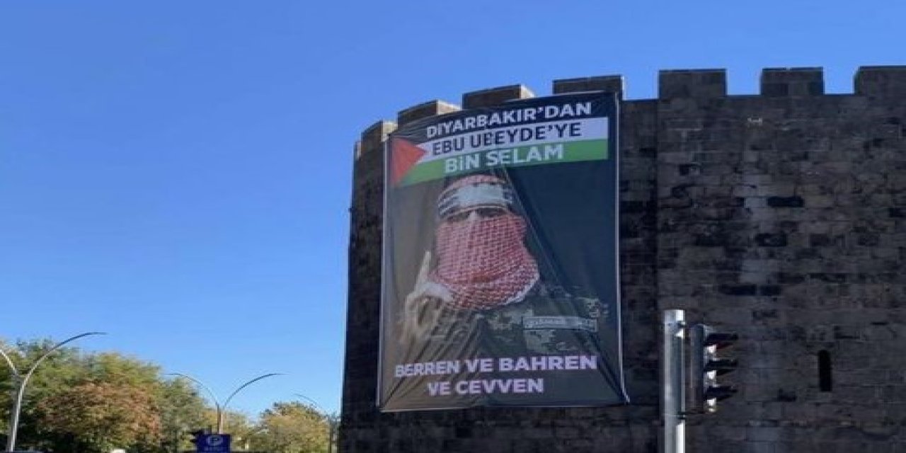 Diyarbakır surlarına Hamas sözcüsünün posteri asıldı