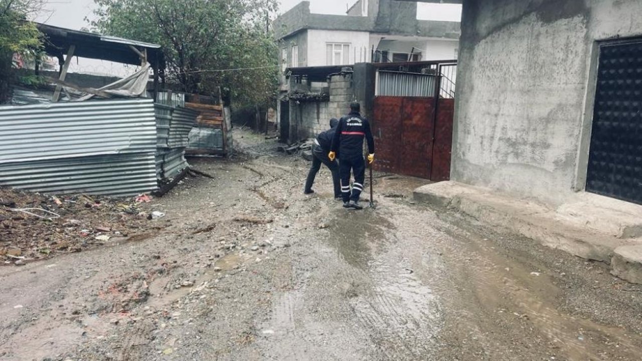Diyarbakır’da yağış sonrası temizlik hareketi